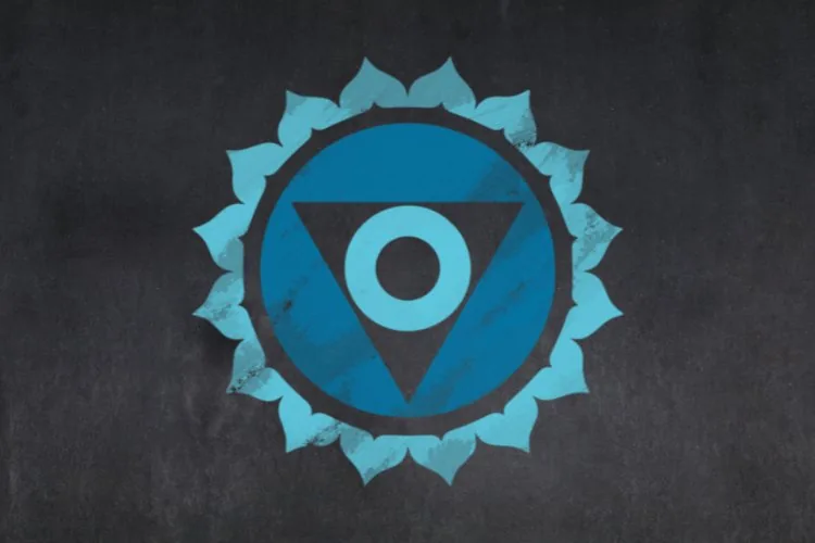 blue aura throat chakra image