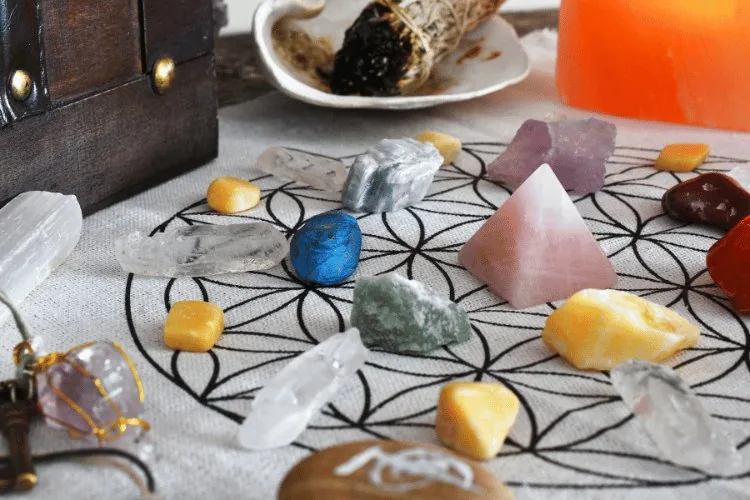 crystal grid arrangement image