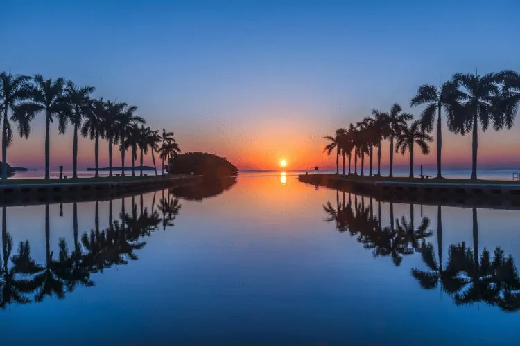 equinox sunrise image