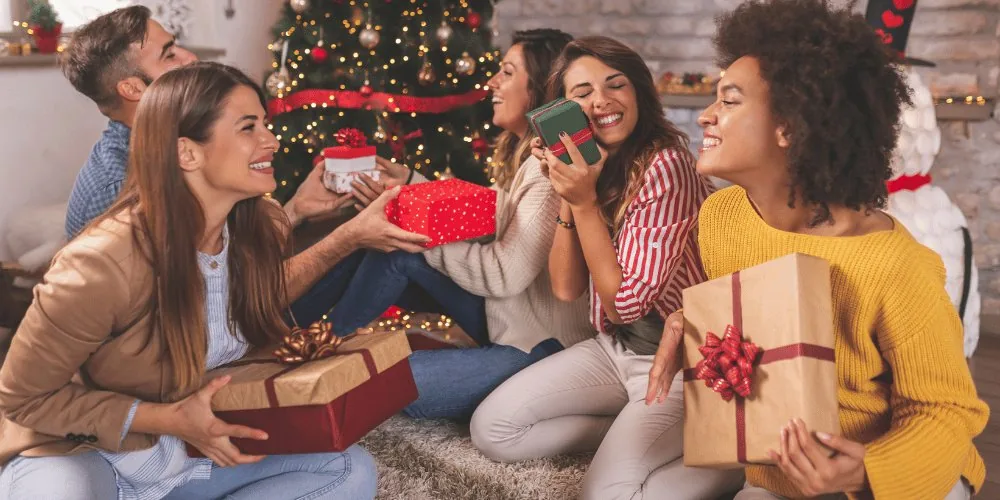 exchange gifts image