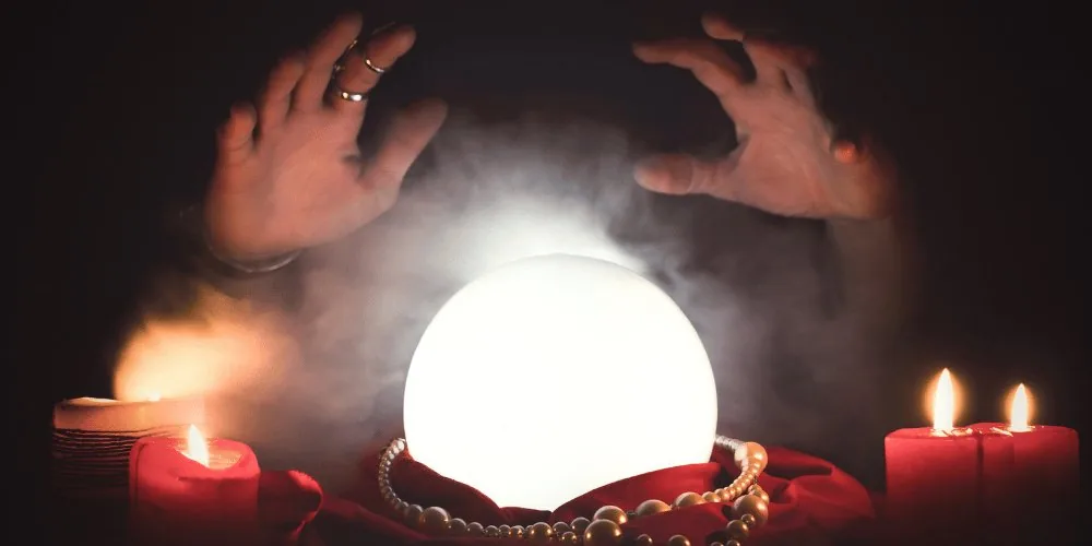 online psychic reading: Crystal ball reading