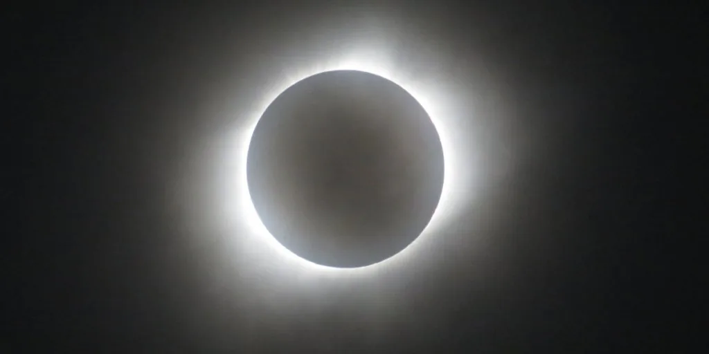 solar eclipse 2
