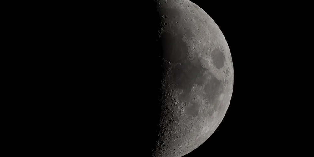 Spiritual Power of the Third Quarter Moon